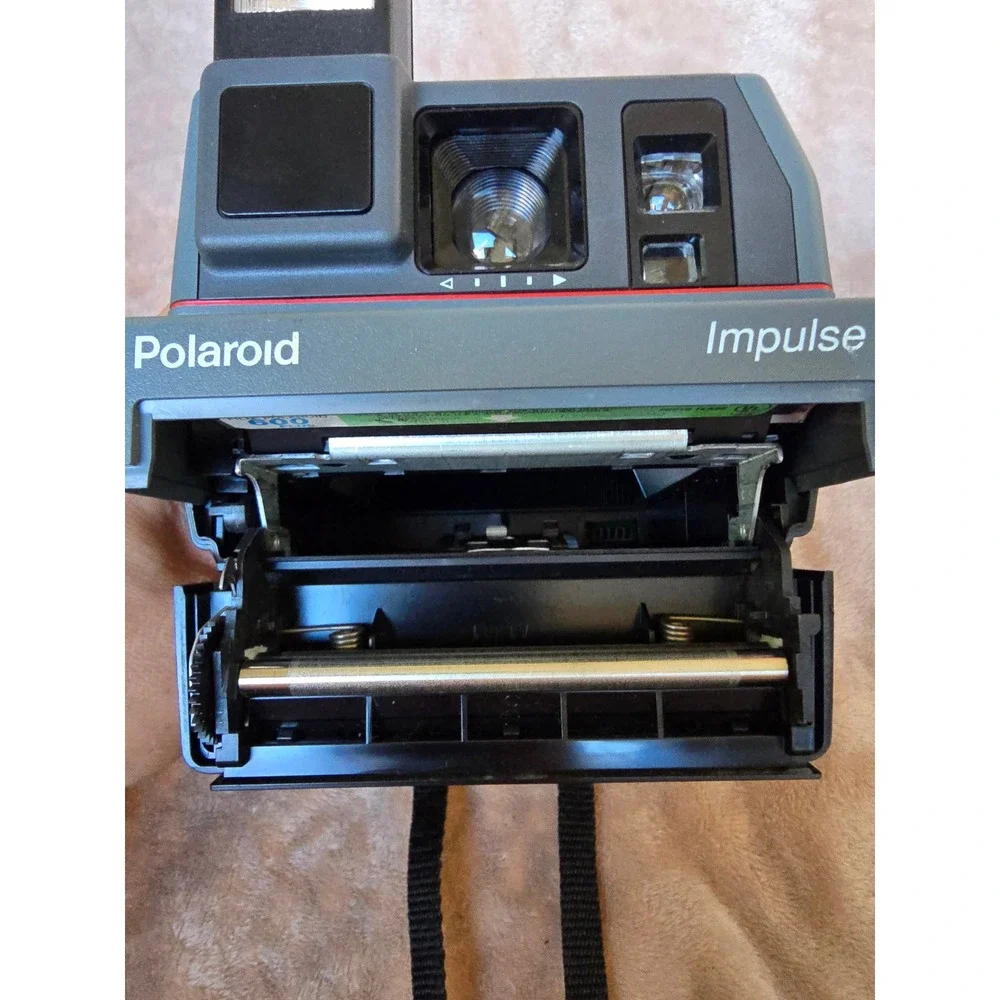 Polaroid Impulse Instant Film Camera Slate Gray Vintage 600 Series Pop-Up Flash